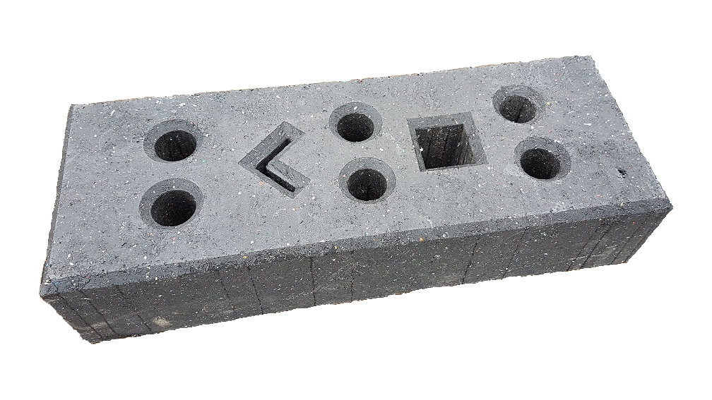 Recycling-Fuß schwarz  6 Löcher Ø 42 mm 1x60x60  1Winkel60x60